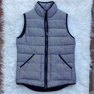 Black & White Herringbone Pattern Quilted Vest Size S